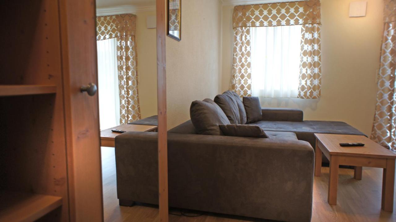 Hotel Heimfeld Restaurant Cafe Garching an Der Alz Luaran gambar